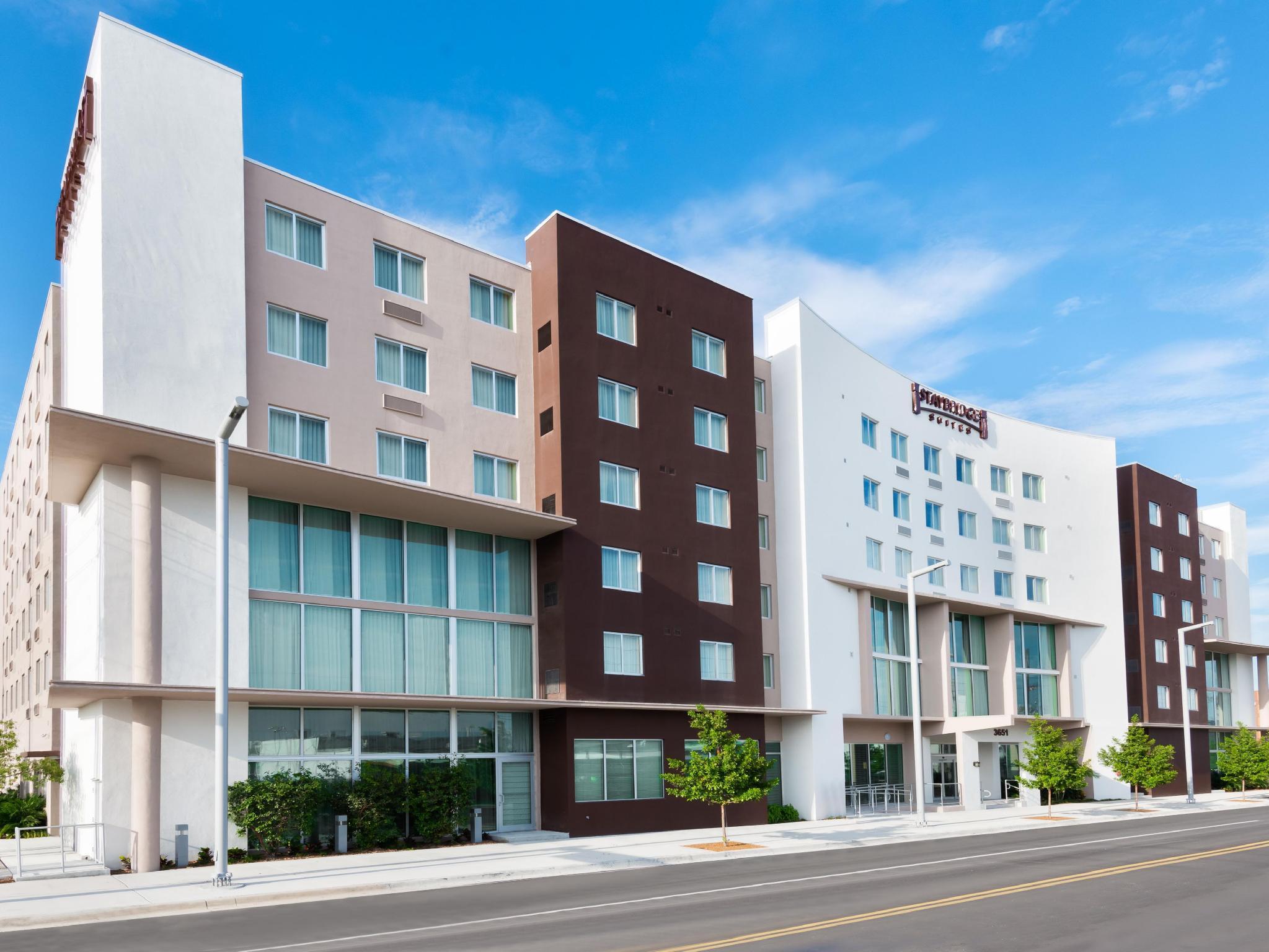 Staybridge Suites - Miami International Airport By Ihg Екстериор снимка